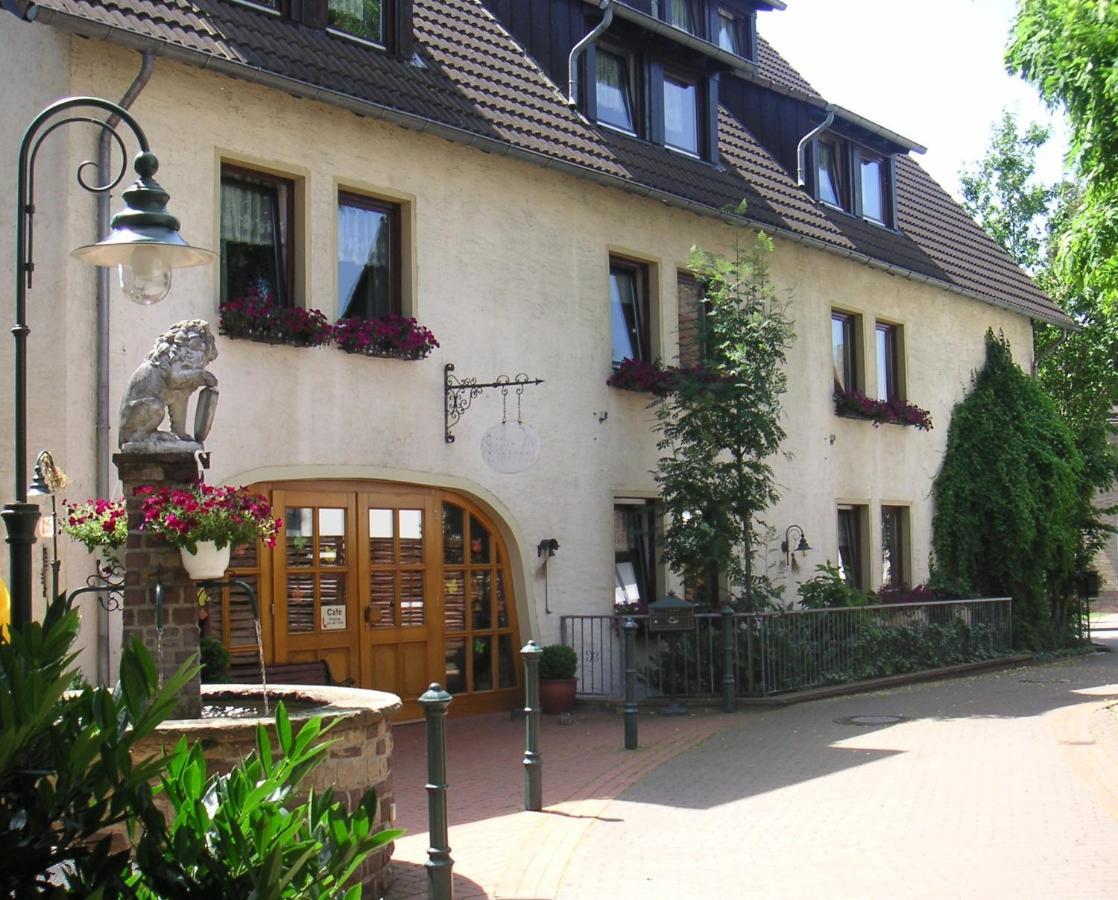 Hotel Vier Spitzen Lauenforde エクステリア 写真